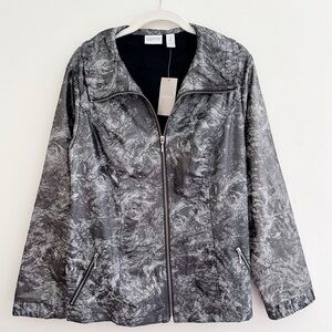 NWT Chico’s Zenergy Neema Evelyn Foil Black Silver Abstract Zip Jacket Size 2